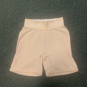 Pcheebum shorts